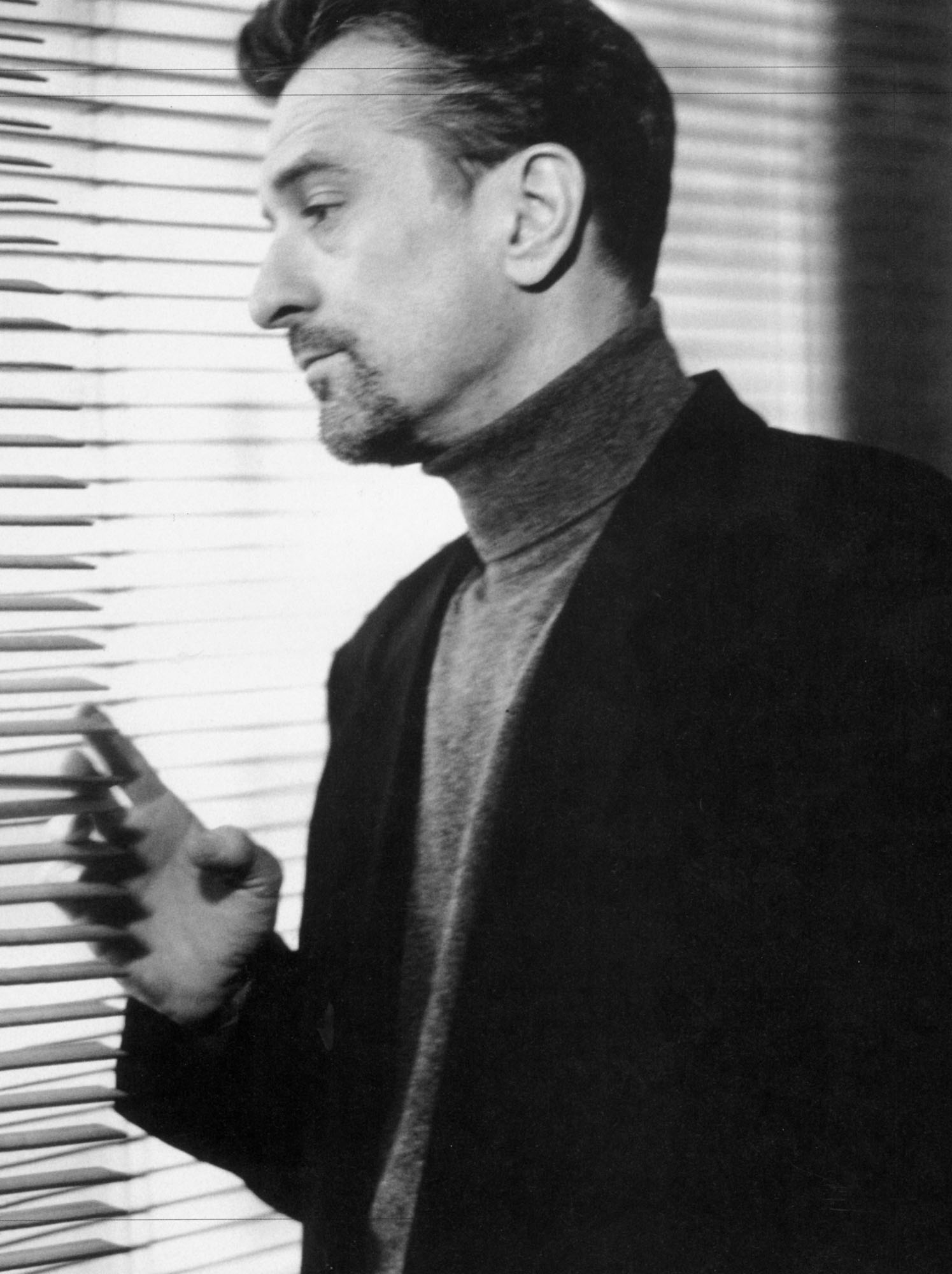 Robert Deniro photo 3 of 60 pics, wallpaper photo 27170 ThePlace2