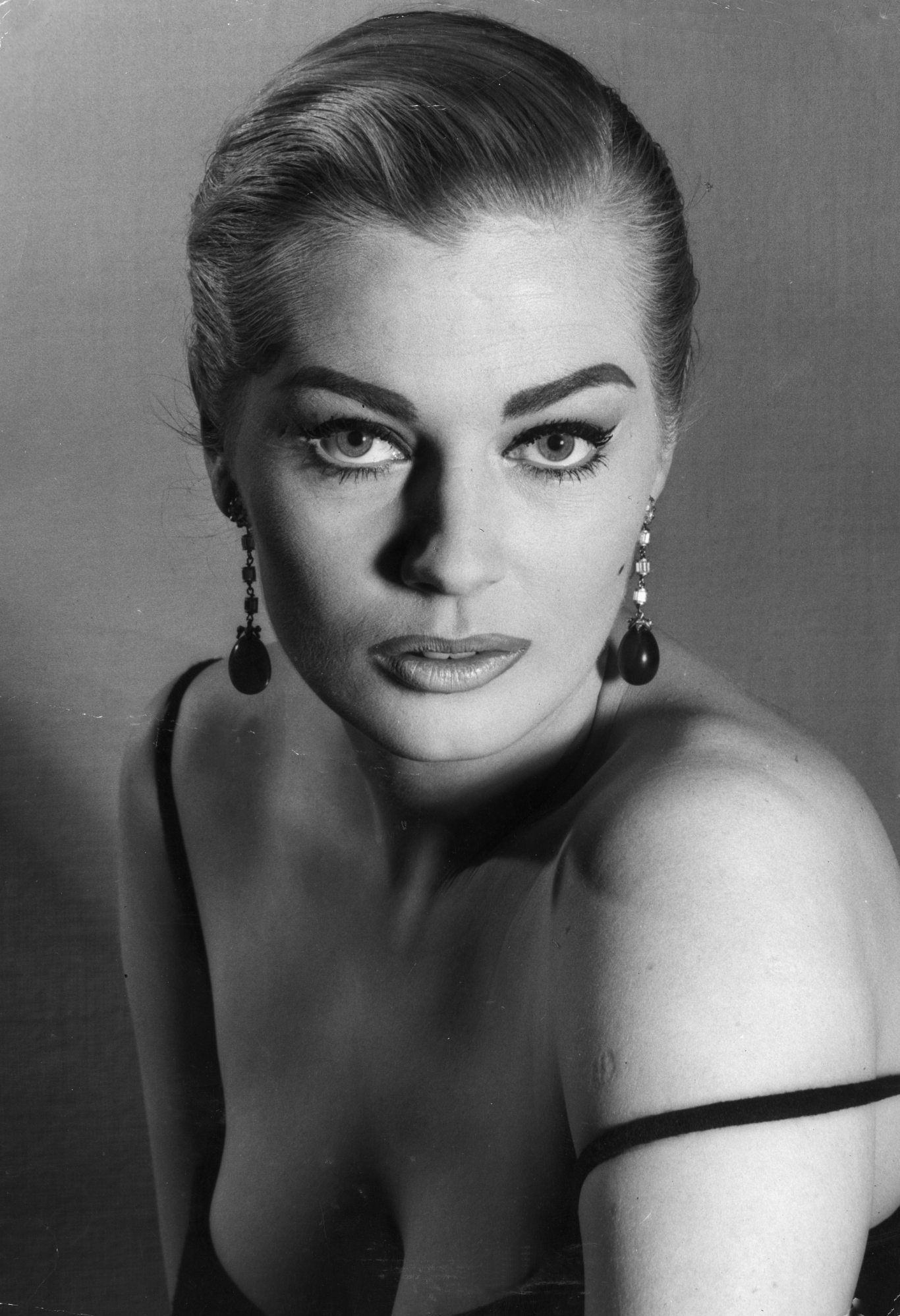 Anita Ekberg photo gallery 91 high quality pics of Anita Ekberg
