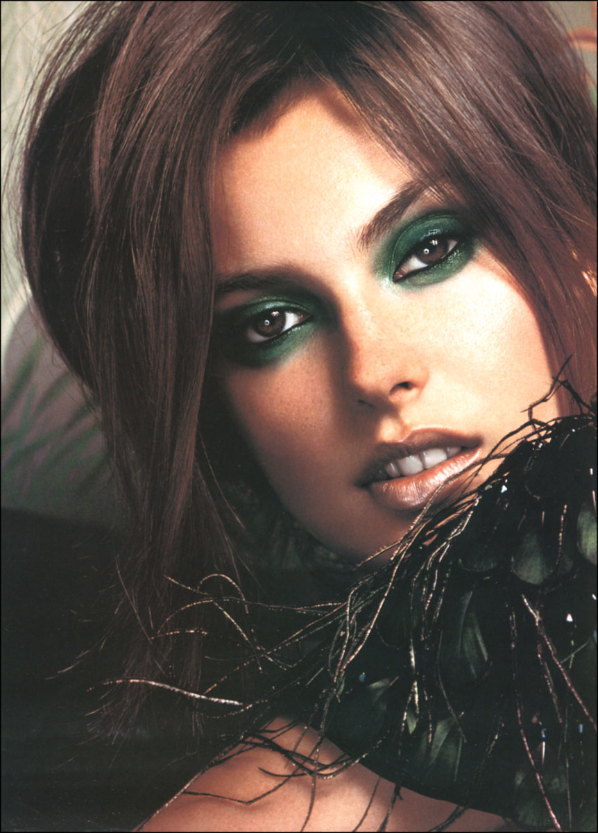 fc_ElleUK-Dec2002_Aurelie-Claudel-01_phJoshua-Jordan.jpg