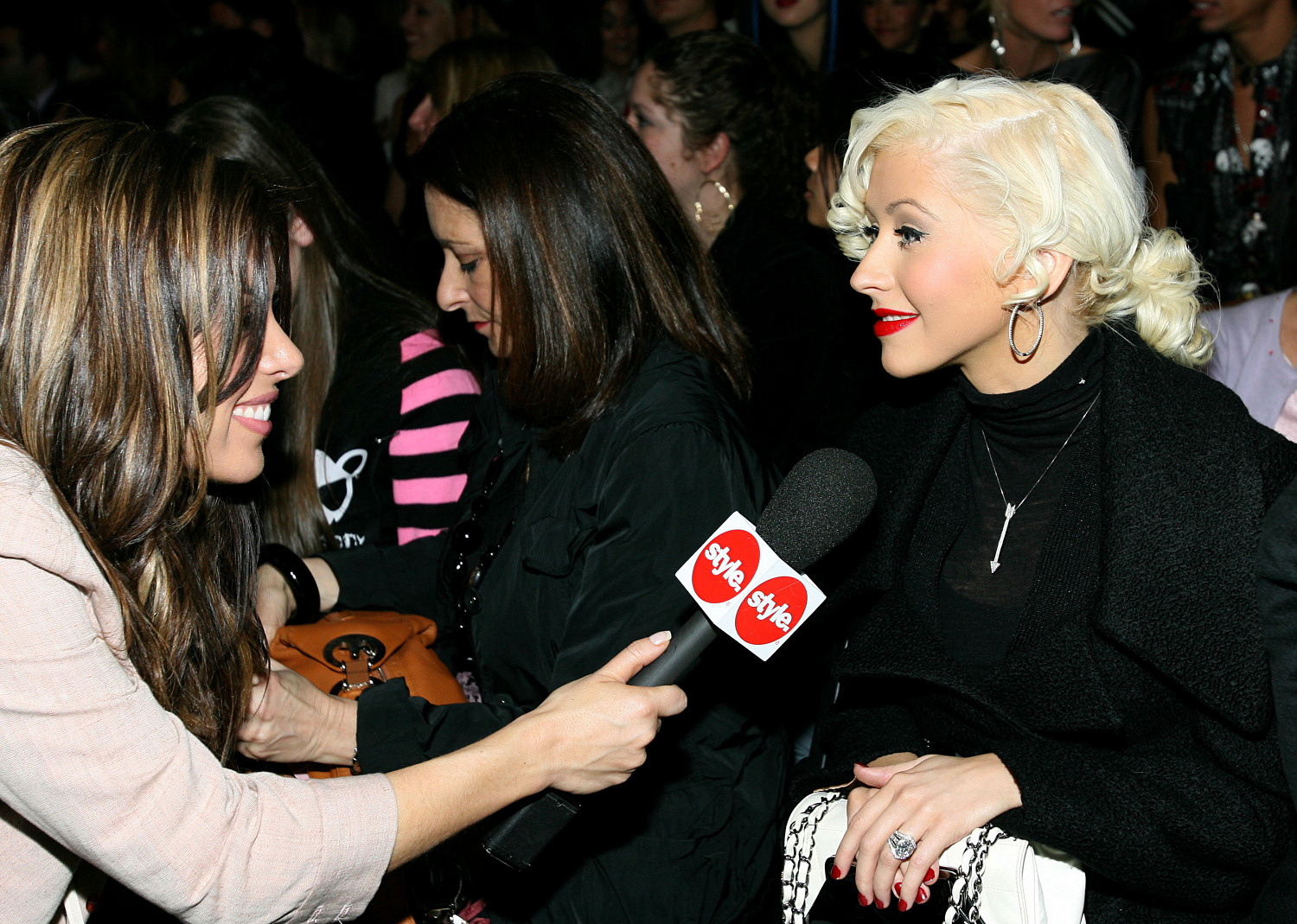 Christina aguilera mercedes commercial #5