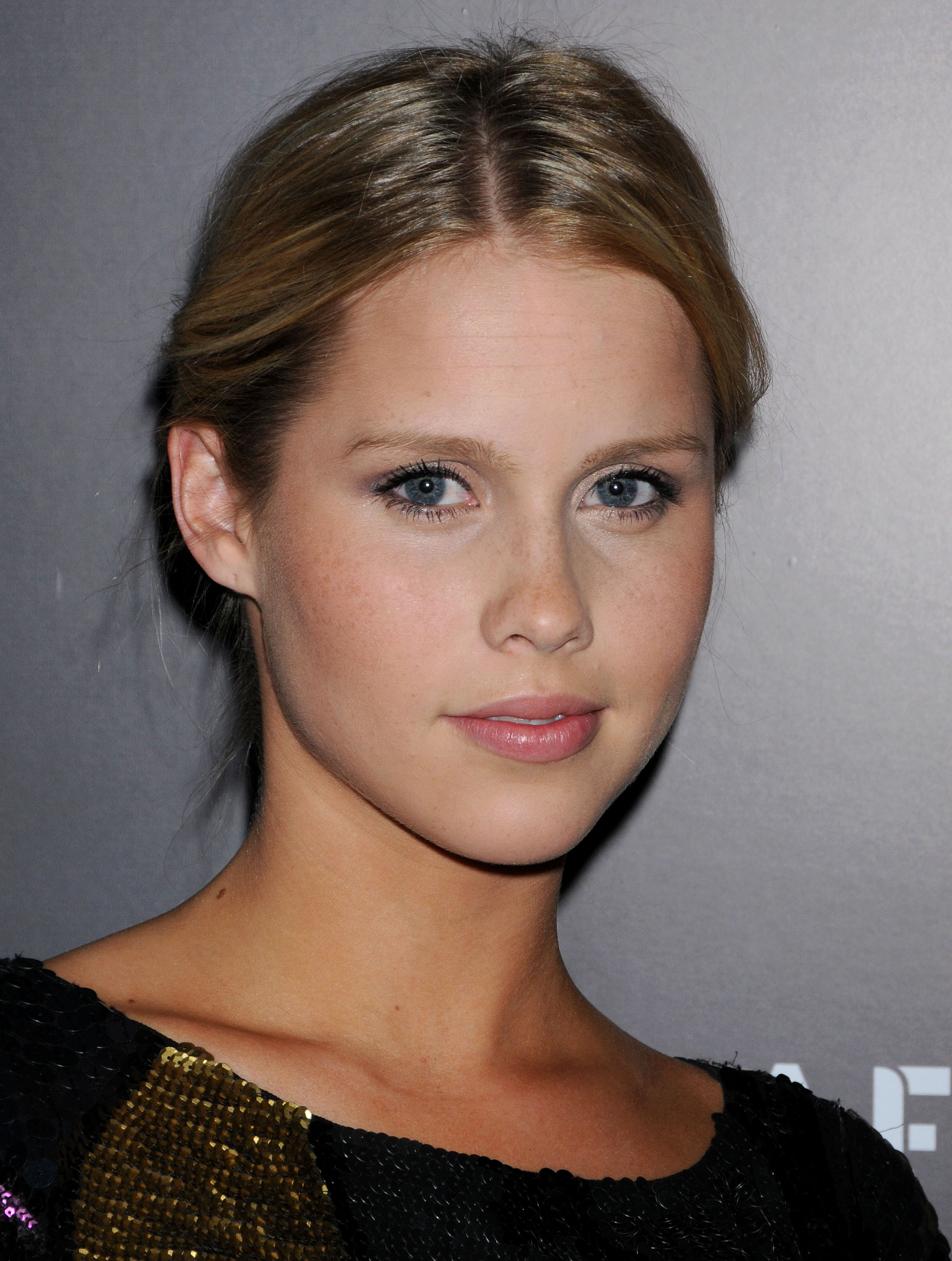 Claire Holt Claire Holt photo 5 of 176 pics, wallpaper - photo #492271 - ThePlace2