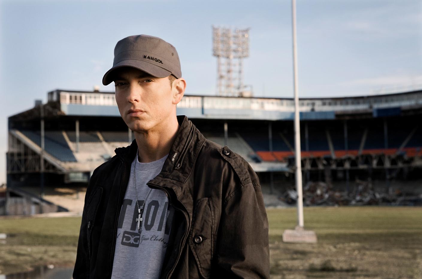 Eminem photo gallery - high quality pics of Eminem | ThePlace