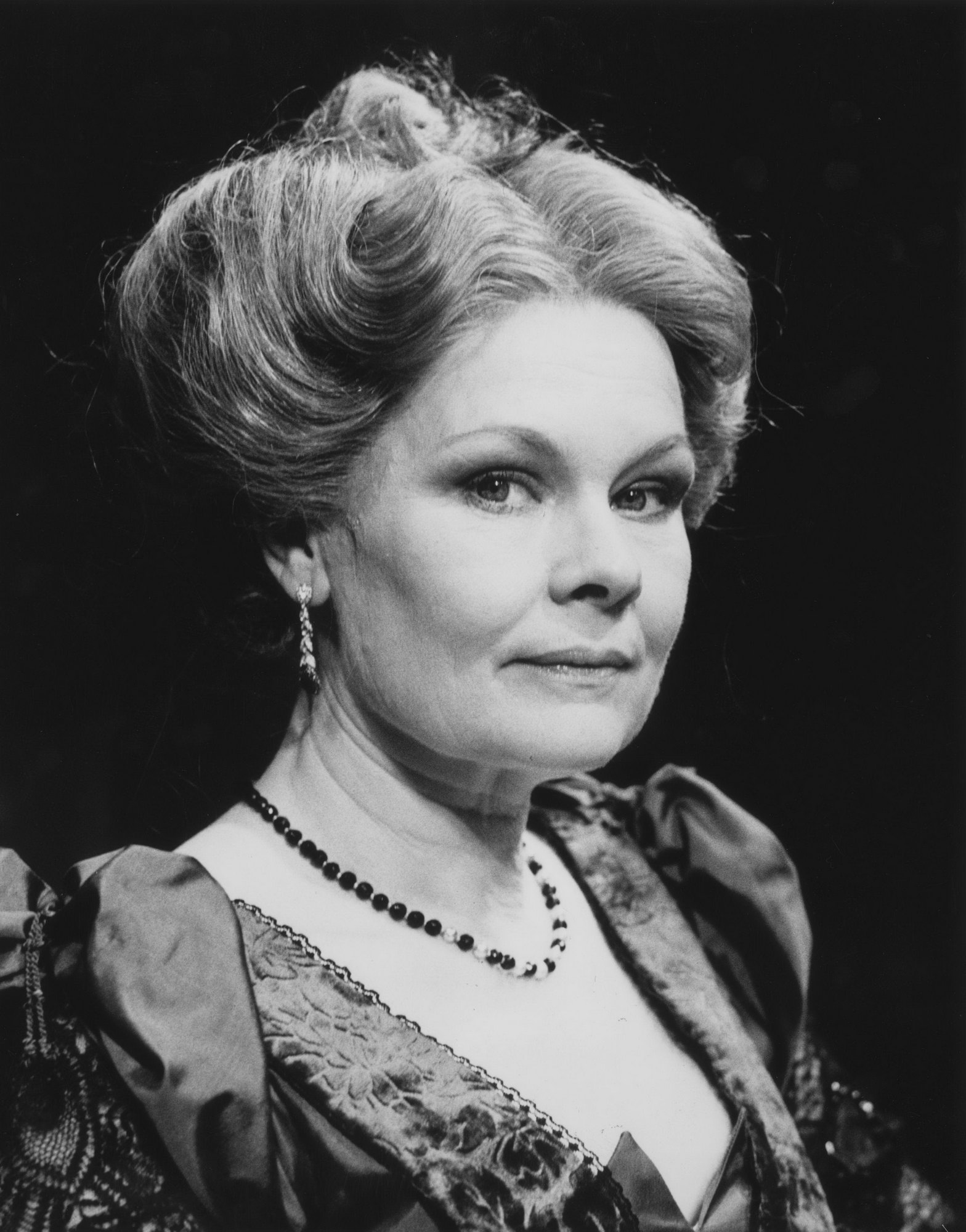 1000+ images about Celebs Judi Dench on Pinterest Judi dench