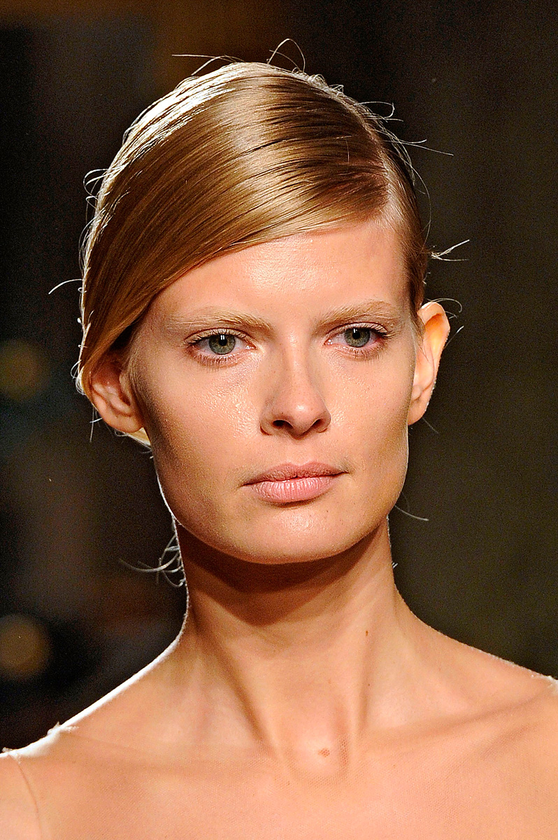 marchesa_rtw_ss2012_-1.jpg