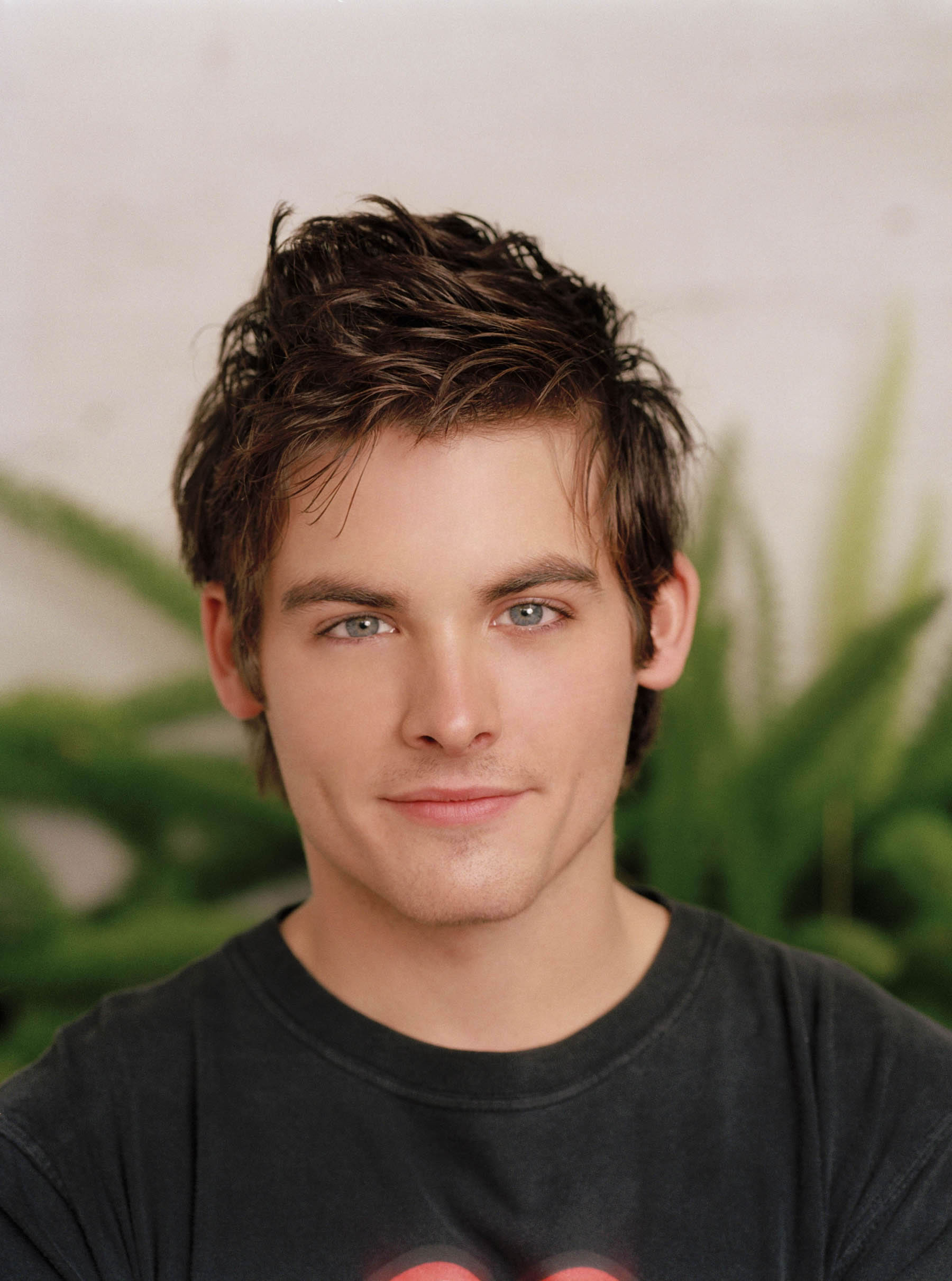 Kevin Zegers photo 29 of 60 pics, wallpaper photo 350115 ThePlace2