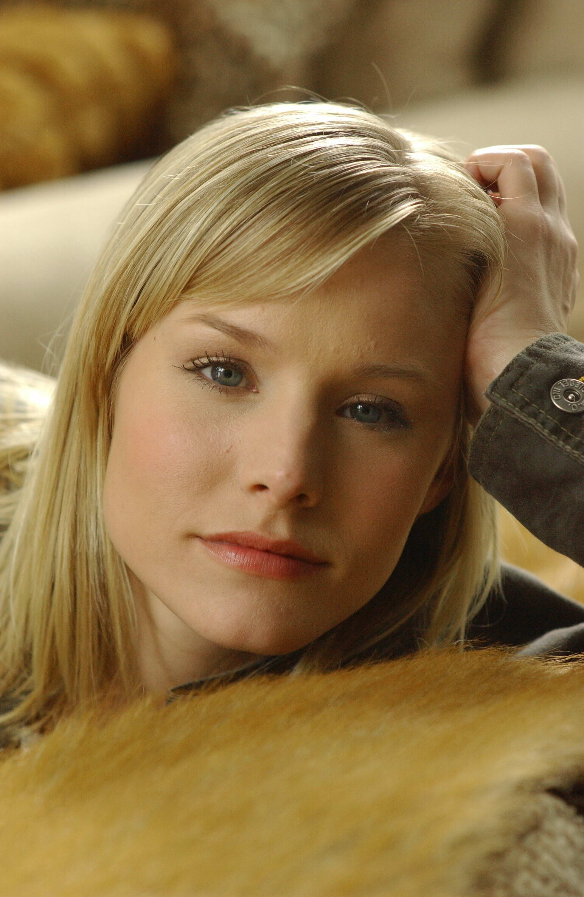 Kristen Bell photo 337 of 914 pics, wallpaper - photo #372180 - ThePlace2