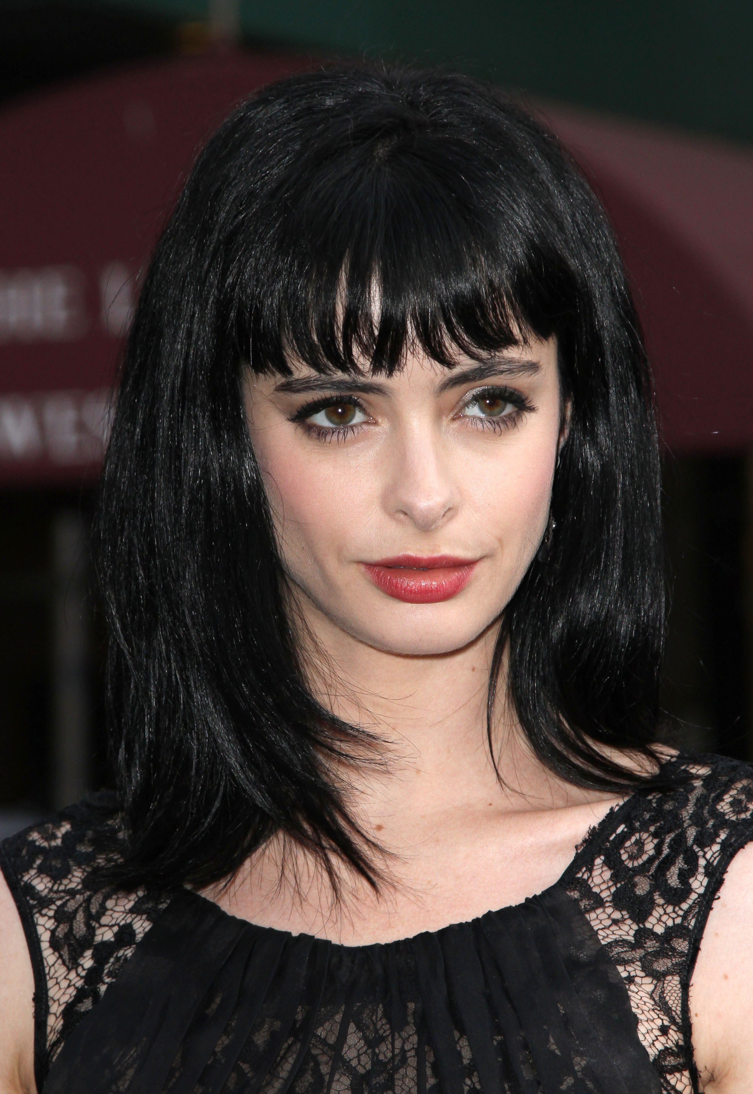 Krysten Ritter photo gallery - high quality pics of Krysten Ritter