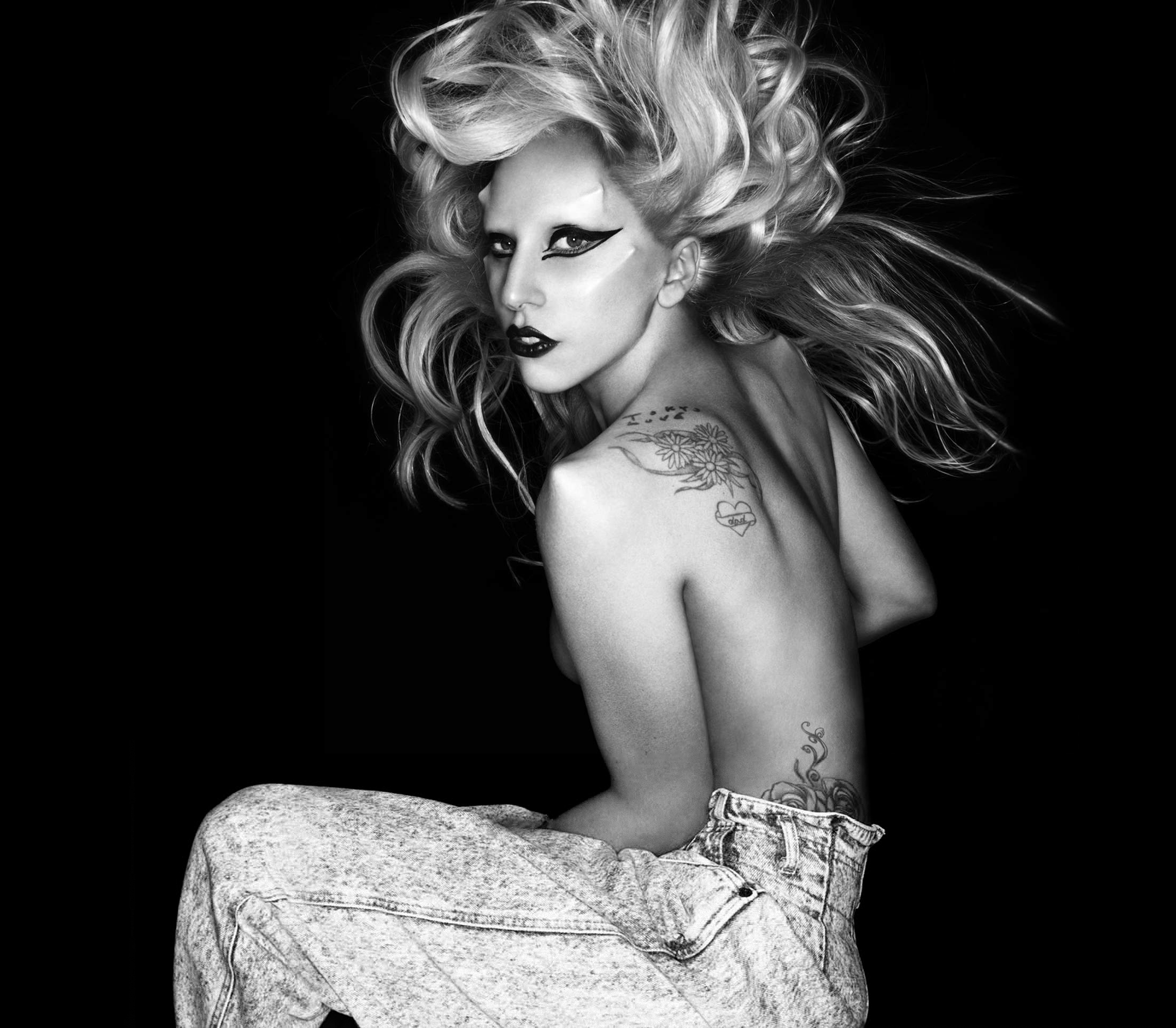 Lady Gaga - Wallpaper Actress
