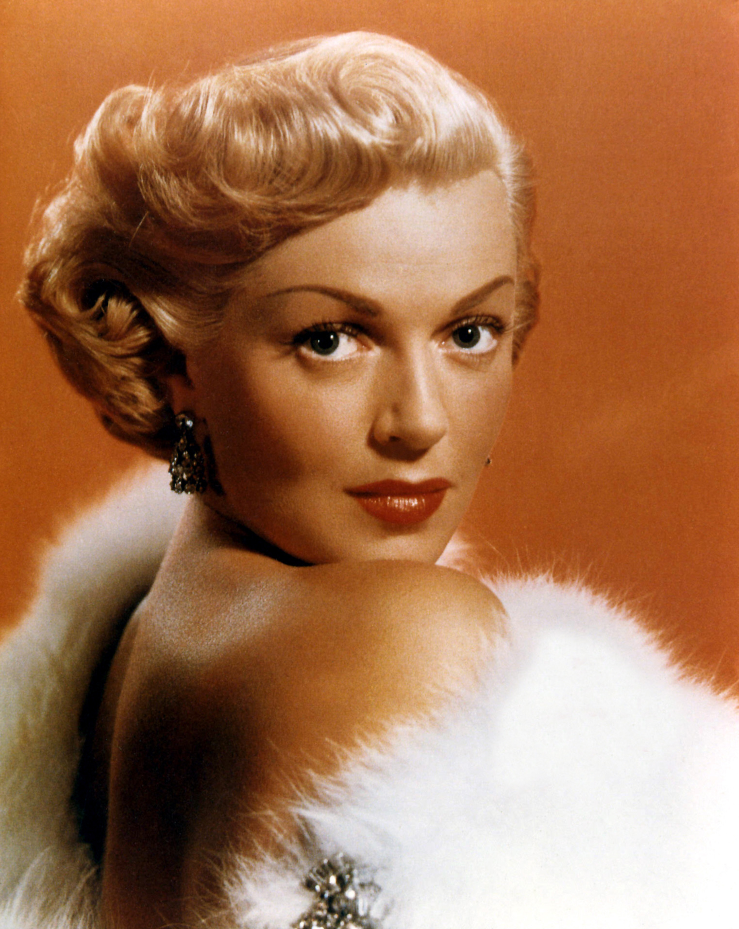 Lana Turner - Wallpapers