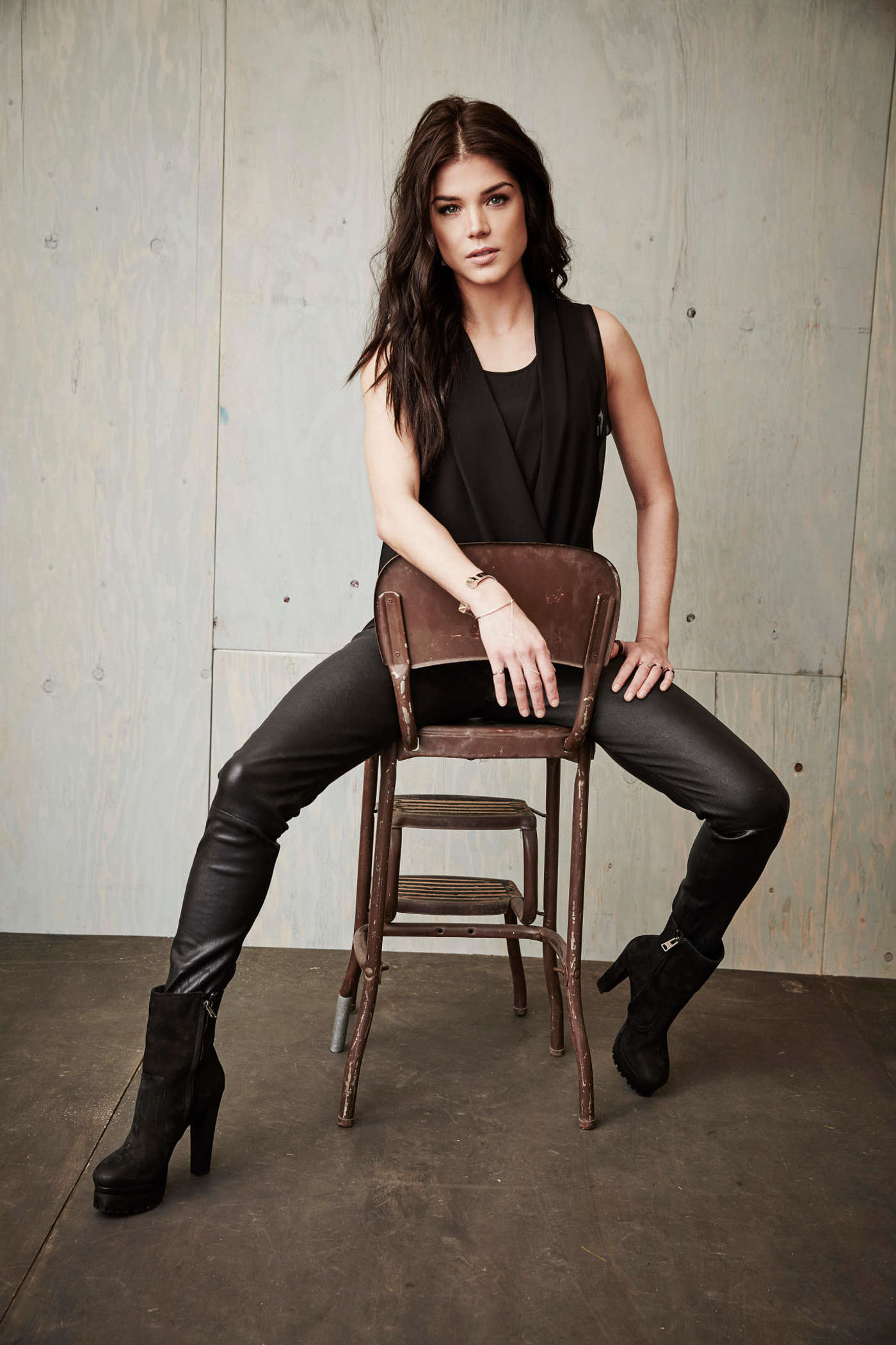 Marie Avgeropoulos photo gallery high quality pics of Marie