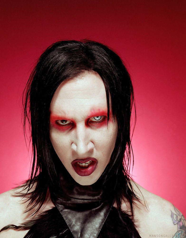 Marilyn Manson photo gallery - high quality pics of Marilyn Manson