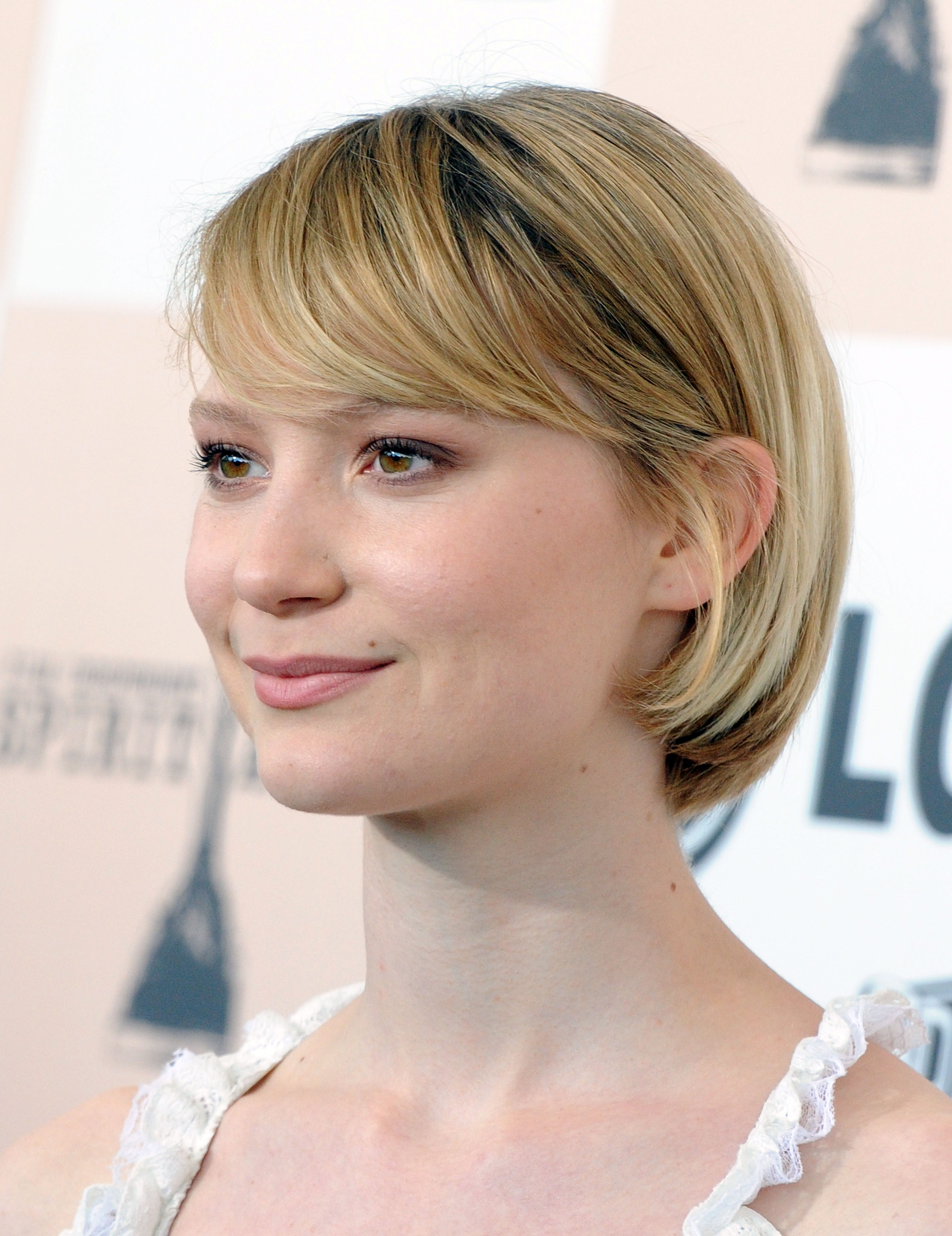 Mia Wasikowska - Wallpaper Actress