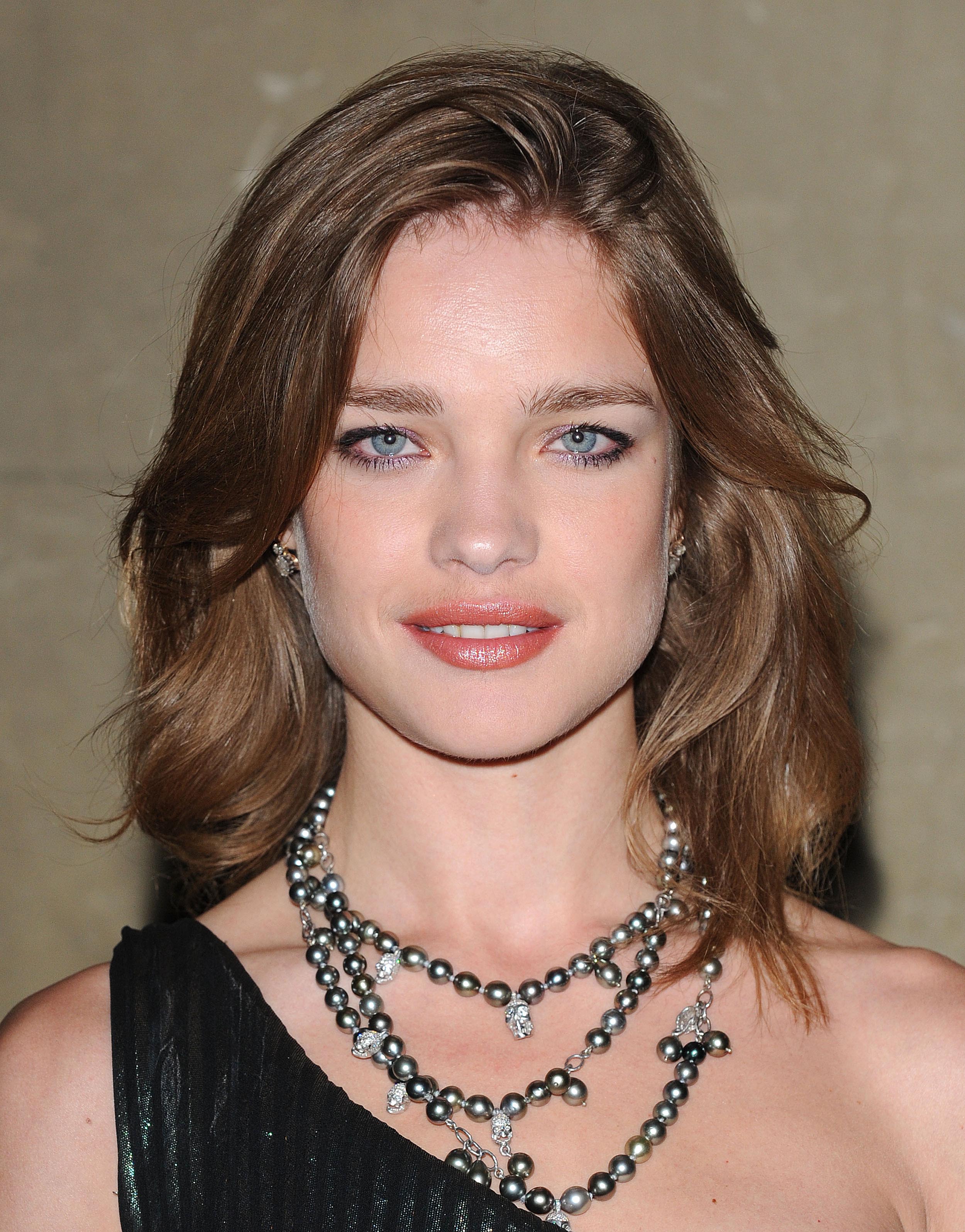 Natalia Vodianova photo 1143 of 2620 pics, wallpaper photo 377985