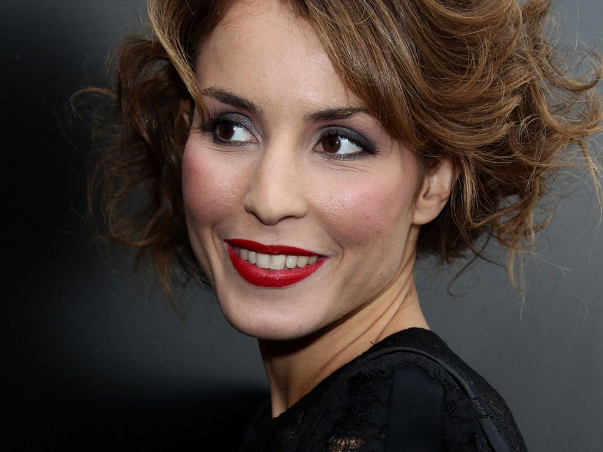 Noomi Rapace - Wallpaper Gallery