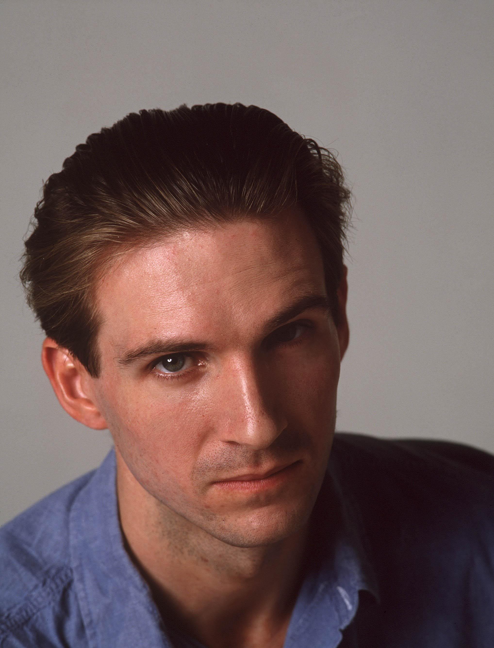 Ralph Fiennes - Picture Colection
