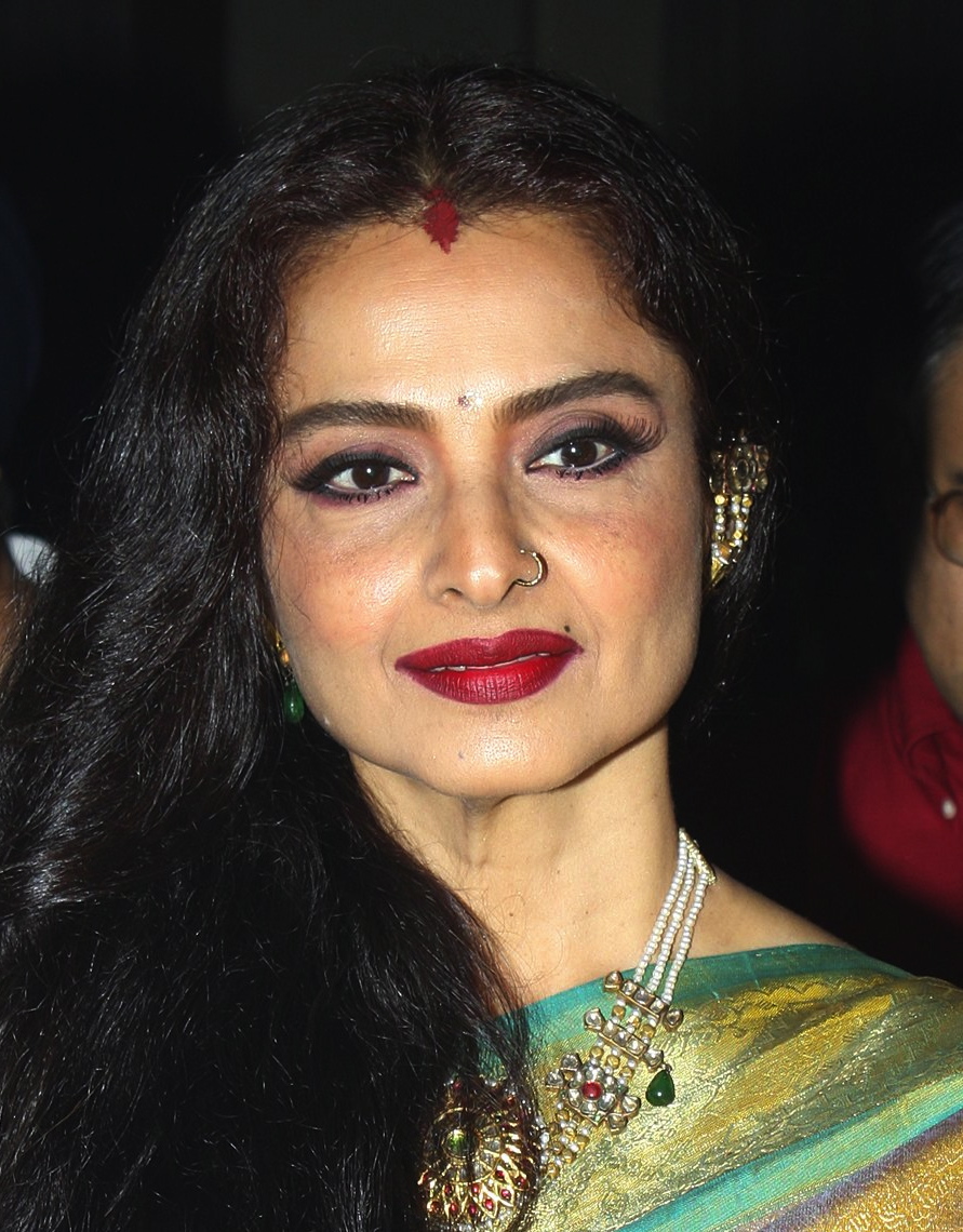 Rekha photo 15 of 48 pics, wallpaper photo 550221 ThePlace2