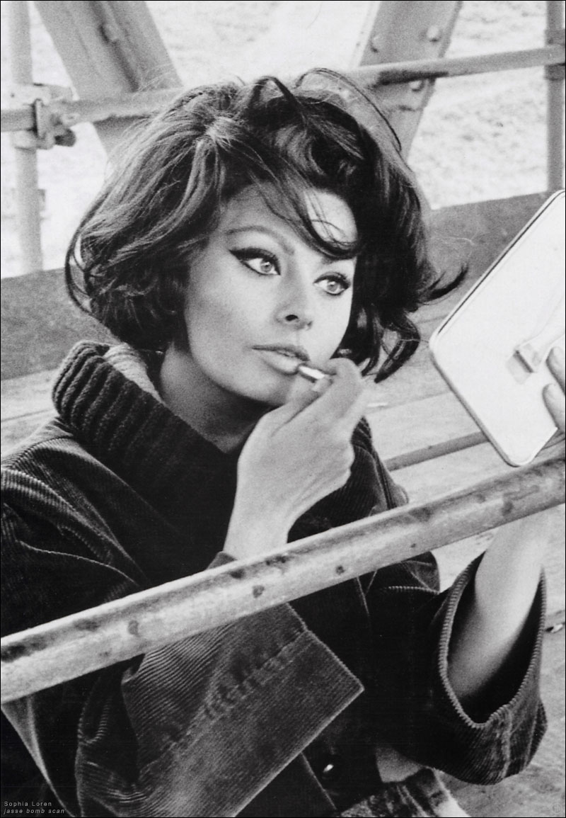 Sophia Loren - Wallpaper Colection