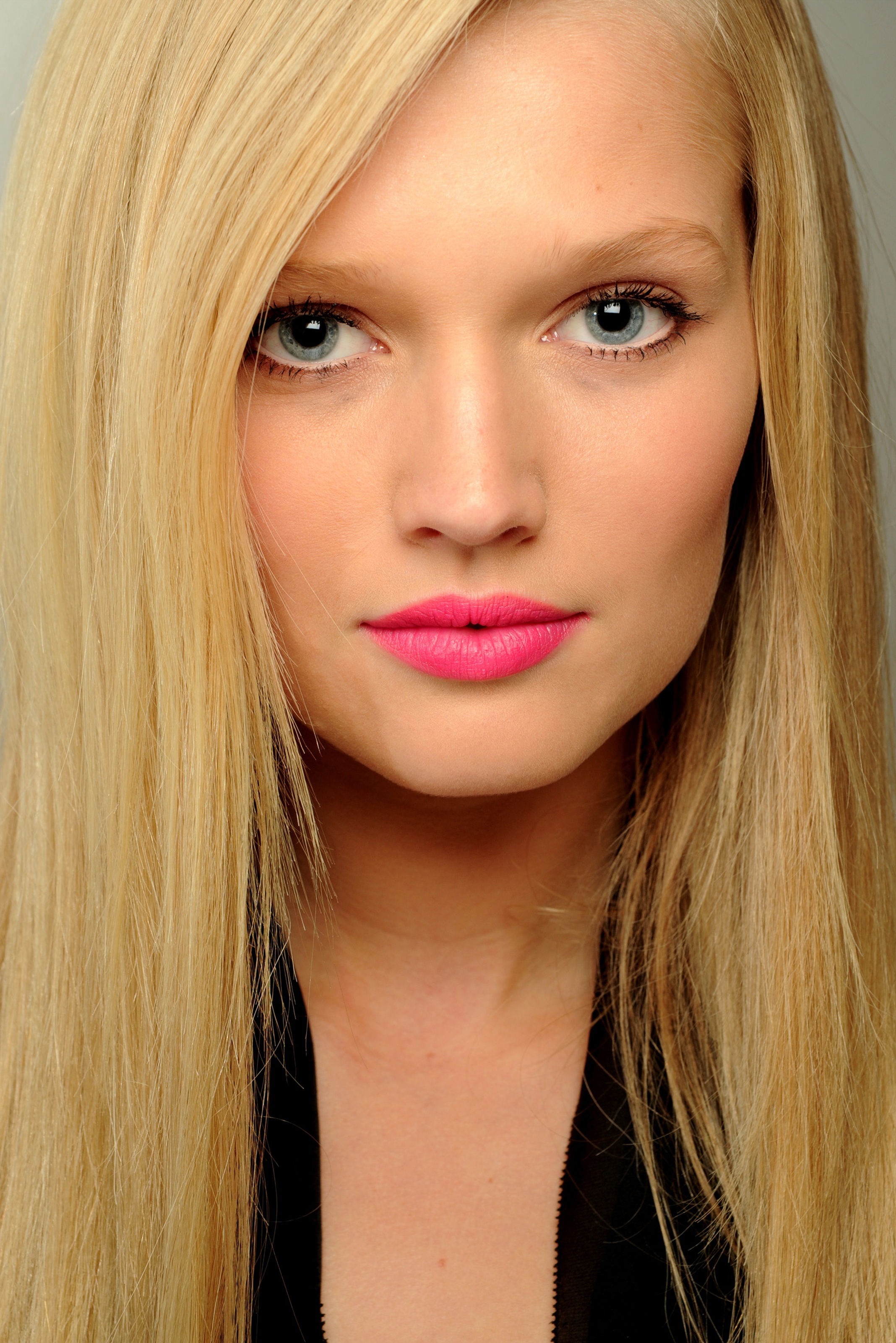 Toni_Garrn_610.jpg
