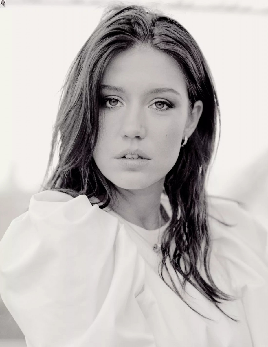Adele Exarchopoulos: pic #1247592