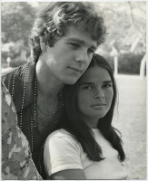 Ali MacGraw photo #