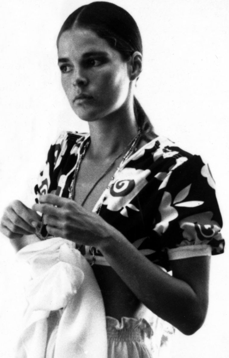 Ali MacGraw: pic #370997