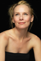 Amy Ryan photo #