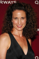 Andie Macdowell photo #