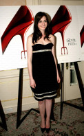 photo 15 in Anne Hathaway gallery [id156327] 2009-05-15