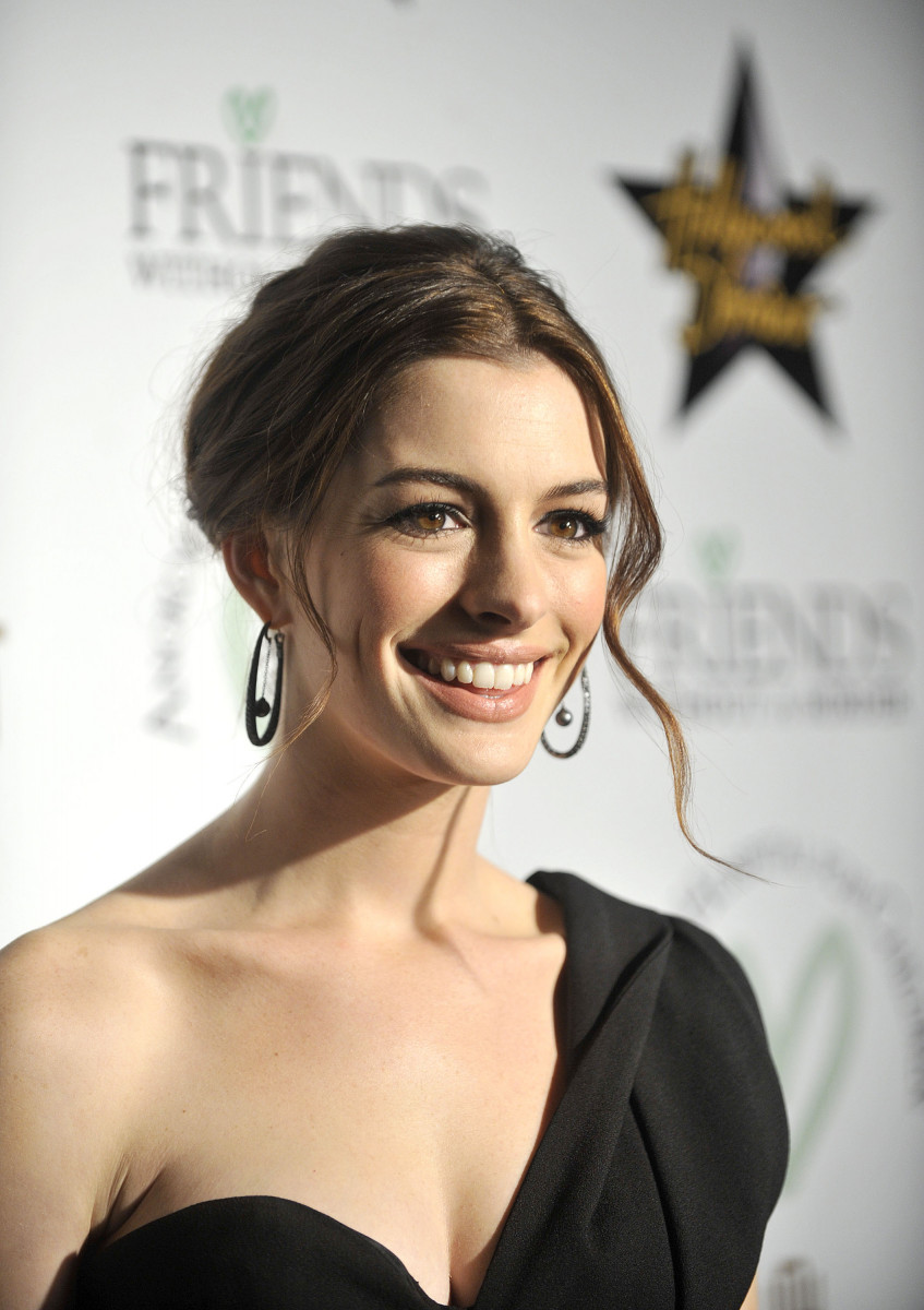 Anne Hathaway: pic #213833