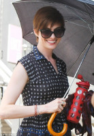 photo 4 in Anne Hathaway gallery [id614886] 2013-07-02