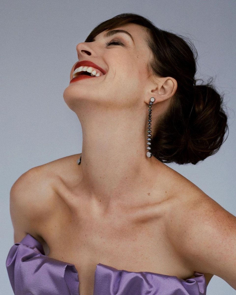 Anne Hathaway: pic #1263643
