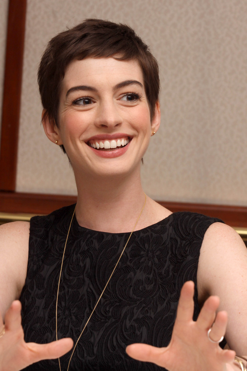 Anne Hathaway: pic #511469