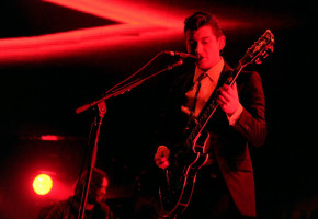 Arctic Monkeys photo #