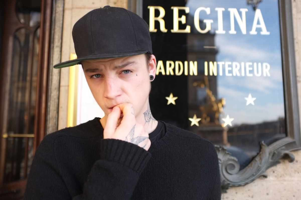 Ash Stymest: pic #444845