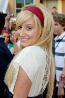 photo 9 in Ashley Tisdale gallery [id143260] 2009-03-31