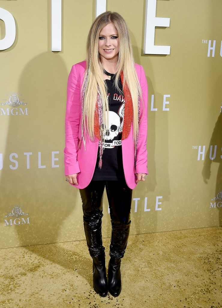 Avril Lavigne: pic #1132624