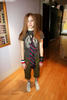 Avril Lavigne pic #15301