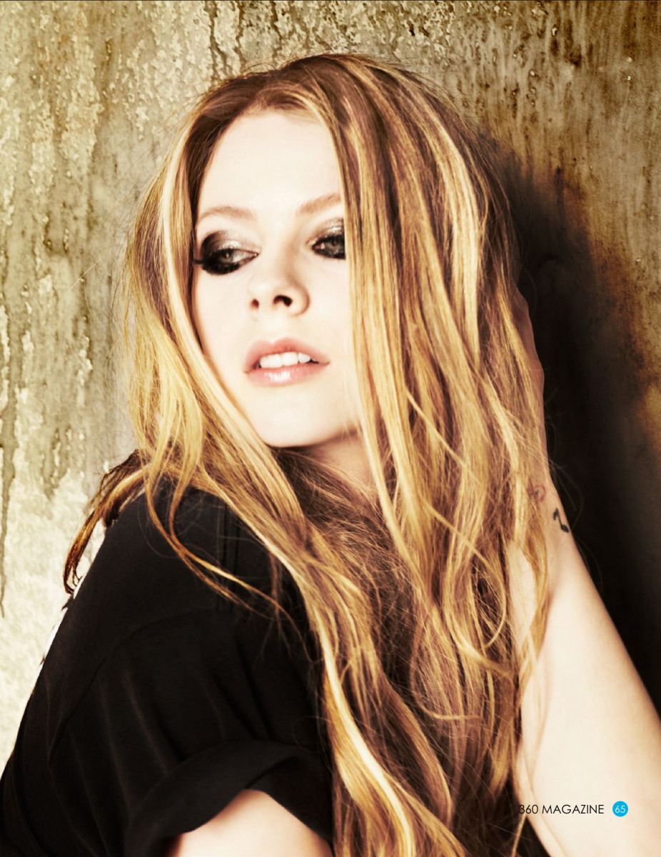Avril Lavigne: pic #648317