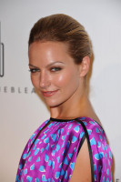 Becki Newton photo #