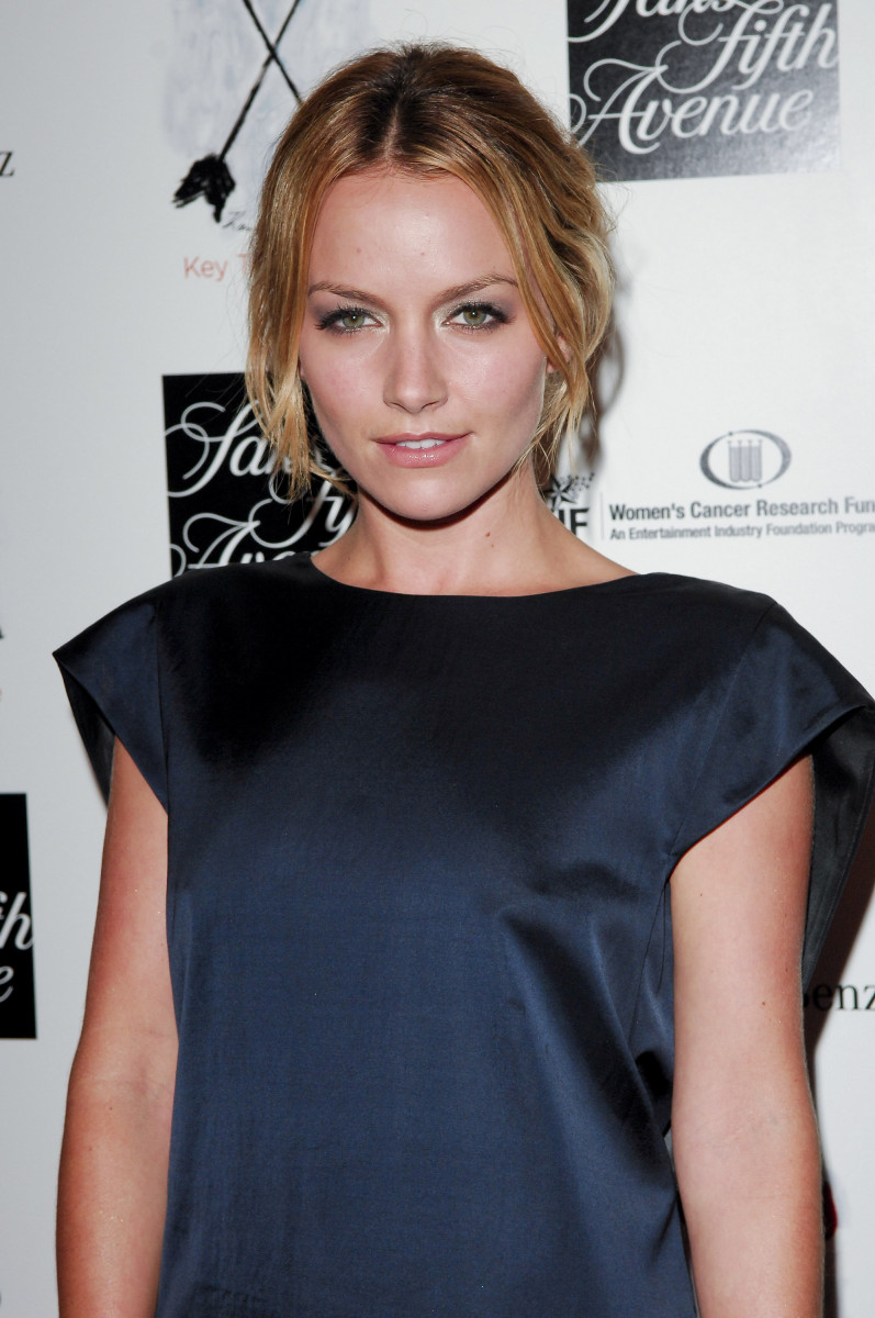 Becki Newton: pic #299840