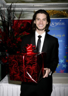 Ben Barnes photo #