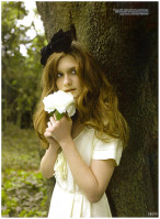 photo 22 in Bonnie Wright gallery [id170311] 2009-07-13