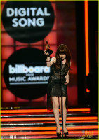 photo 3 in Carly Rae Jepsen gallery [id630763] 2013-09-04