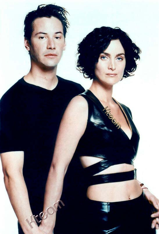 Carrie Anne Moss: pic #39864