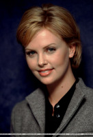 Charlize Theron pic #10823