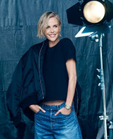 Charlize Theron pic #1334960