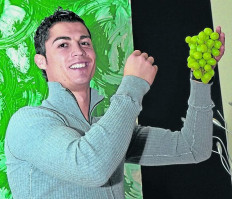 photo 5 in Cristiano Ronaldo gallery [id228751] 2010-01-20