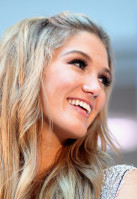 Delta Goodrem photo #