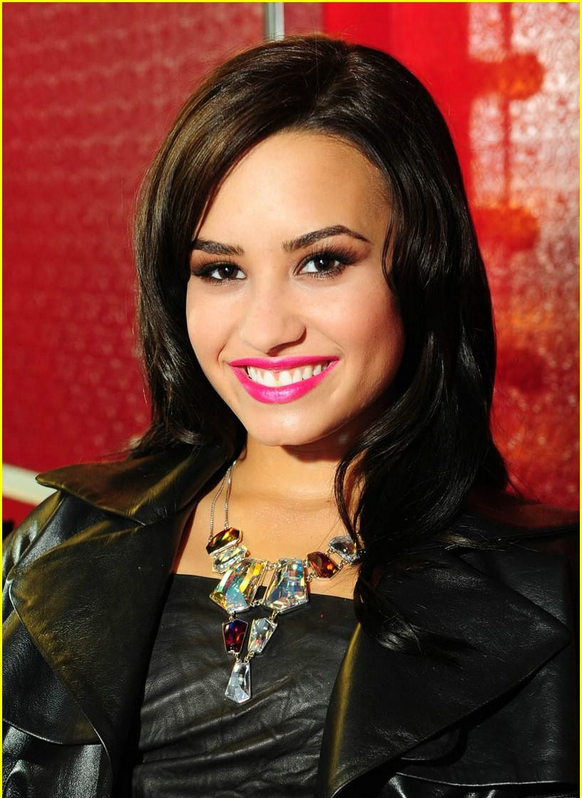 Demi Lovato: pic #328307