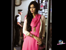 Diana Penty  photo #